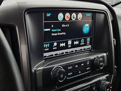 Used 2018 Chevrolet Silverado 1500 LT image 16