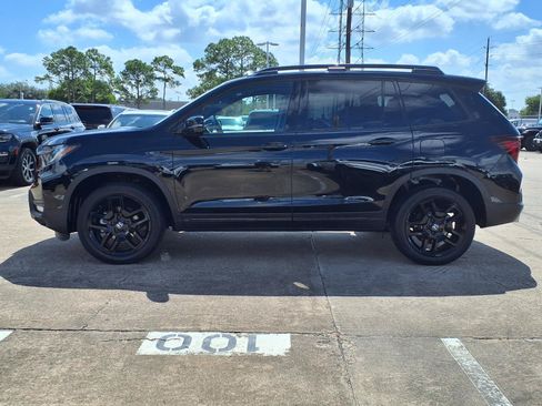 Used 2025 Honda Passport Black Edition image 26