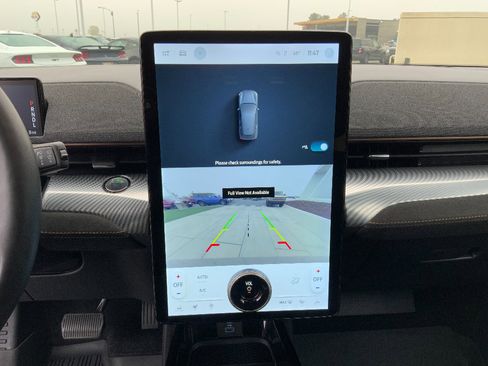 Used 2021 Ford Mustang Mach-E GT image 15