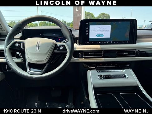 Certified 2025 Lincoln Aviator Reserve w/ Illumination Package AWD/4WD image 26