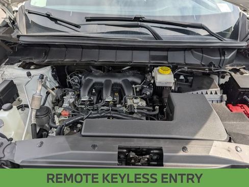 Used 2023 Nissan Pathfinder S AWD/4WD image 14