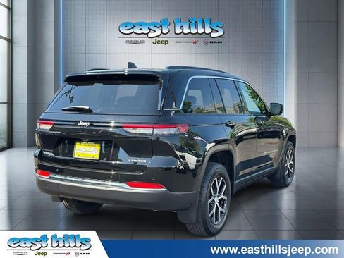 Certified 2025 Jeep Grand Cherokee Limited w/ MOPAR Finishing Package AWD/4WD image 3