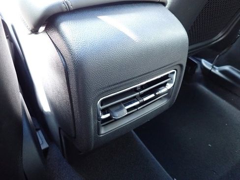 New 2026 Lincoln Corsair Premiere image 18