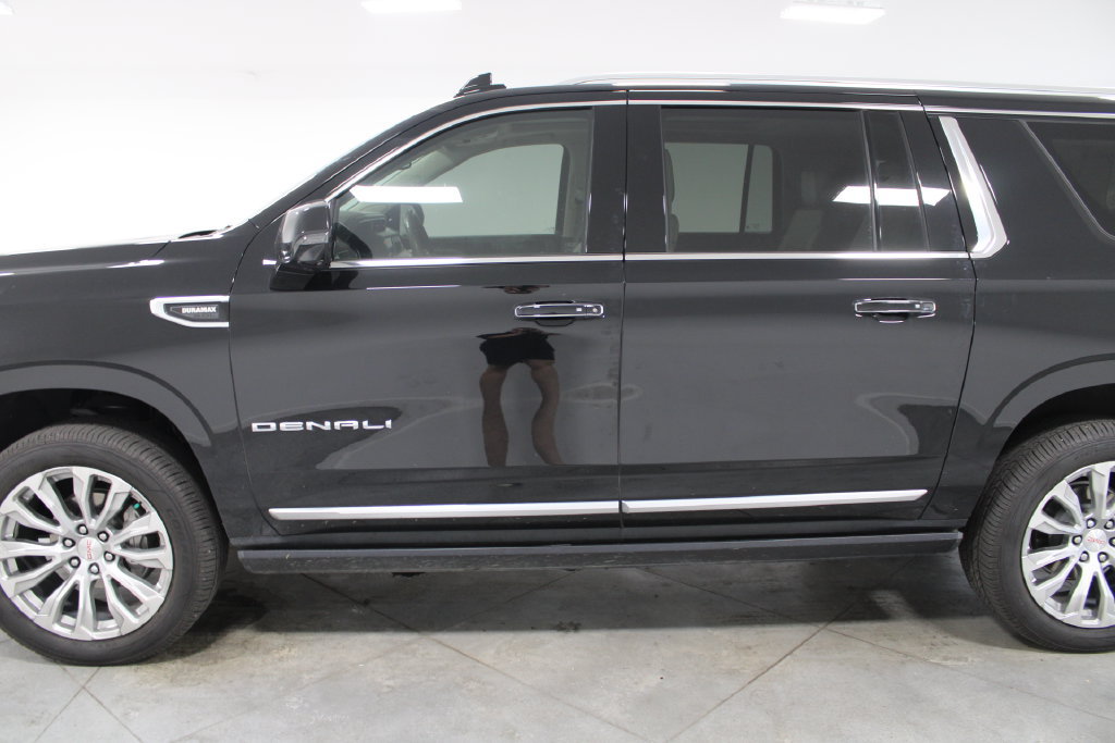 Used 2024 GMC Yukon XL Denali w/ Max Trailering Package RWD image 6