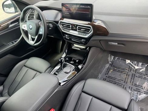 Certified 2025 BMW X4 xDrive30i AWD/4WD image 30