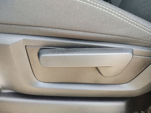 New 2025 RAM 3500 Tradesman w/ Chrome Appearance Group AWD/4WD image 27