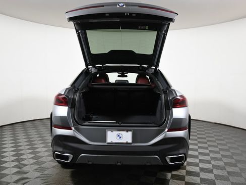 New 2026 BMW X6 xDrive40i w/ Climate Comfort Package image 37