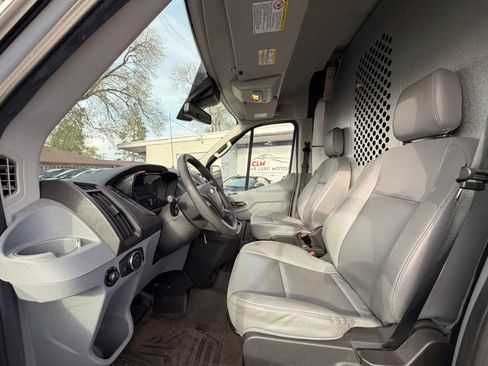 Used 2016 Ford Transit 250 148 Medium Roof RWD image 9