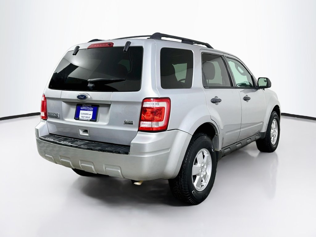 Used 2011 Ford Escape XLT w/ 202A Rapid Spec Order Code FWD image 7