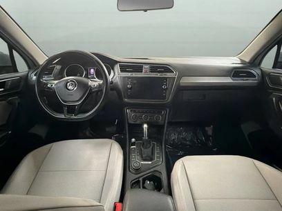 Used 2018 Volkswagen Tiguan SE w/ 3rd Row Seat Package