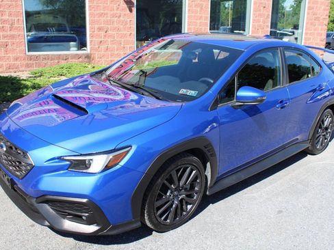 Used 2022 Subaru WRX Limited AWD/4WD image 2