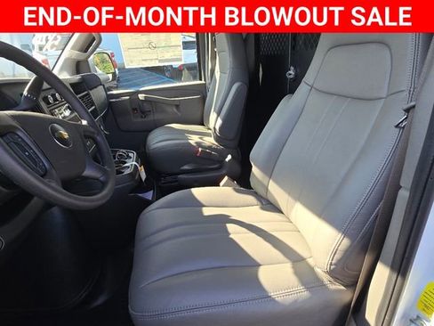 New 2025 Chevrolet Express 2500 Extended w/ Enhanced Convenience Package image 18