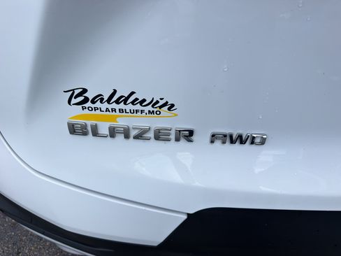 Used 2024 Chevrolet Blazer LT AWD/4WD image 14