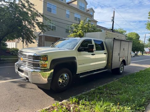 Used 2016 Chevrolet Silverado 3500 W/T w/ WT Convenience Package AWD/4WD image 7
