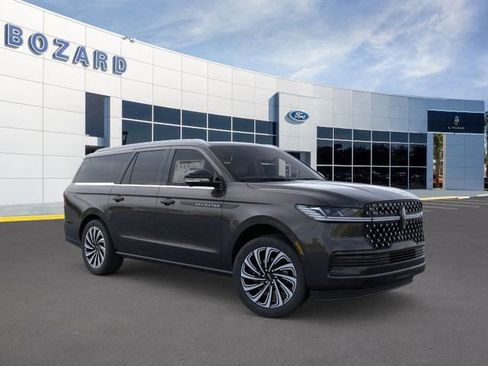 New 2025 Lincoln Navigator L Black Label image 7