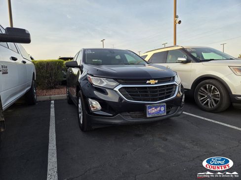 Used 2020 Chevrolet Equinox LS w/ LS Convenience Package image 1