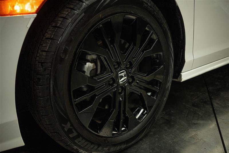 Used 2025 Honda Odyssey Sport-L image 3