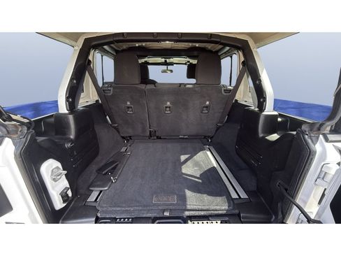 Used 2019 Jeep Wrangler Unlimited Sport S AWD/4WD image 17