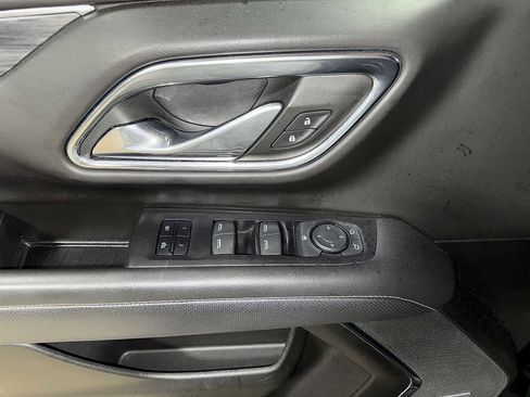 Used 2023 GMC Yukon SLT image 23