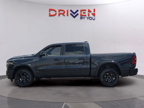 New 2026 RAM 1500 Big Horn AWD/4WD image 2