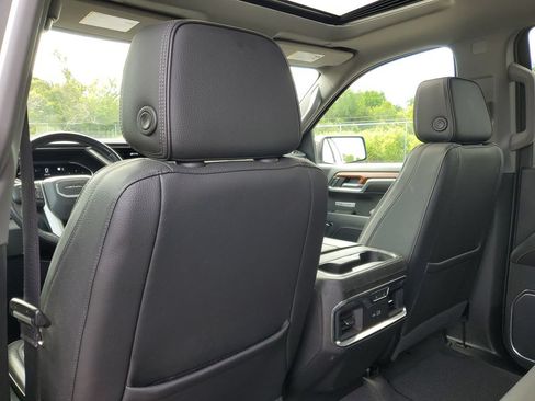 Used 2023 GMC Sierra 1500 Denali AWD/4WD image 29