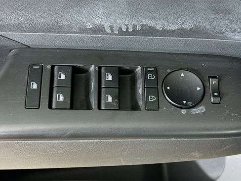 Used 2024 Hyundai Kona SEL AWD/4WD image 15