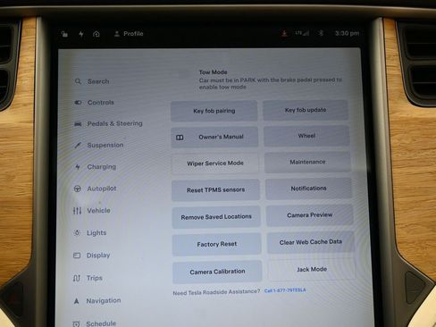 Used 2018 Tesla Model S 75D image 30