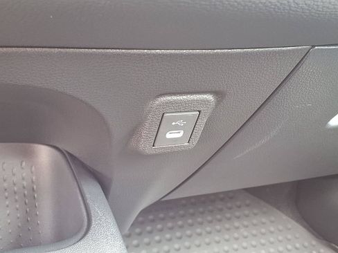 Used 2026 Toyota Corolla LE FWD image 25