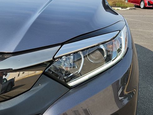 Used 2019 Honda HR-V EX-L image 8
