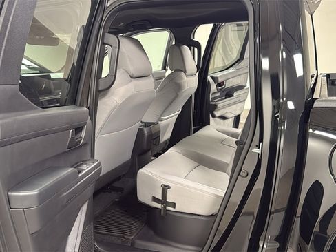 Certified 2025 Toyota Tacoma SR5 image 15