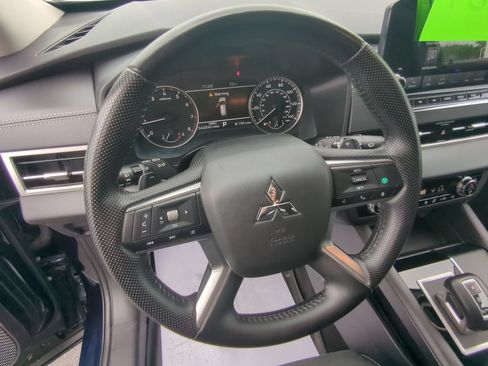 Used 2024 Mitsubishi Outlander Ralliart AWD/4WD image 15