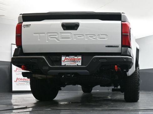Used 2025 Toyota Tacoma TRD Pro image 37