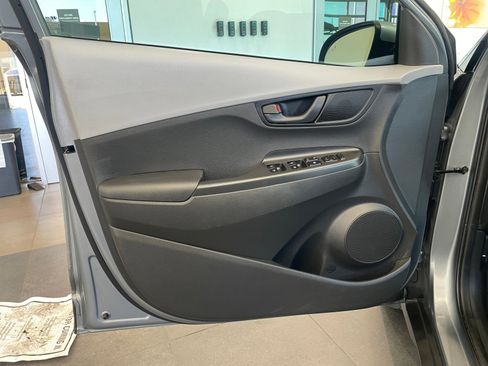 Used 2020 Hyundai Kona SEL image 13