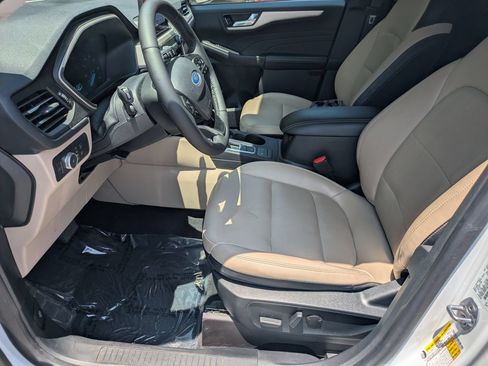 Certified 2021 Ford Escape SEL AWD/4WD image 12