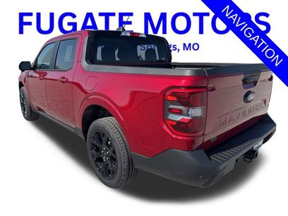 New 2026 Ford Maverick Lariat w/ Black Appearance Package