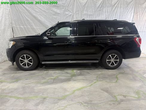 Used 2018 Ford Expedition Max XLT w/ Equipment Group 202A AWD/4WD image 13