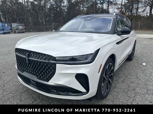 New 2026 Lincoln Nautilus Black Label AWD/4WD image 3