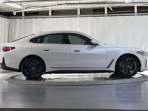 Used 2023 BMW i4 eDrive40 RWD image 7