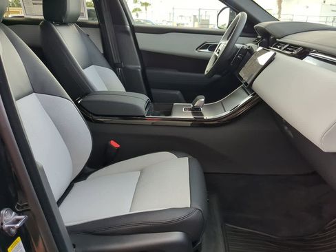 New 2026 Land Rover Range Rover Velar Dynamic SE image 23