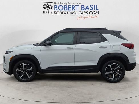 Used 2022 Chevrolet TrailBlazer RS image 2