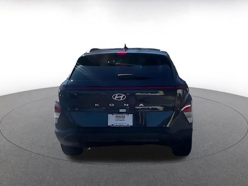 Used 2025 Hyundai Kona SEL image 10