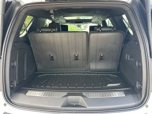 New 2026 GMC Yukon AT4 w/ AT4 Premium Plus Package AWD/4WD image 19
