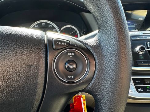 Used 2014 Honda Accord LX image 25