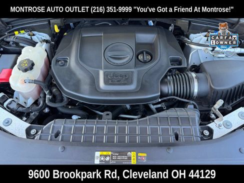 Used 2023 Jeep Grand Cherokee Overland AWD/4WD image 53