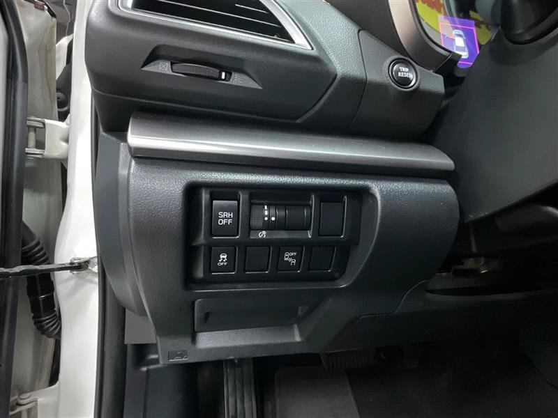 Used 2018 Subaru Crosstrek 2.0i Limited AWD/4WD image 18