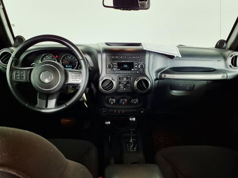 Used 2013 Jeep Wrangler Unlimited Sport AWD/4WD image 14