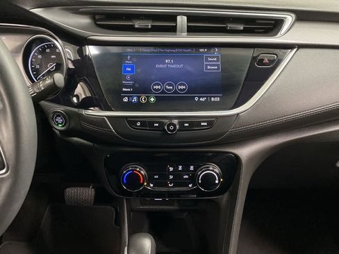 Used 2021 Buick Encore GX Preferred w/ Cold Weather Comfort Package image 24