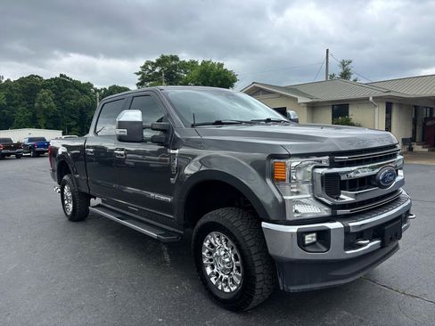 Used 2020 Ford F250 XLT w/ XLT Premium Package AWD/4WD image 3