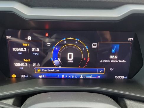 Used 2024 Chevrolet Colorado W/T w/ Technology Package RWD image 22