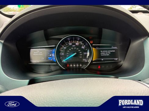 Used 2017 Ford Explorer Limited AWD/4WD image 10